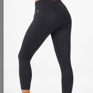 Fabletics Capri leggings